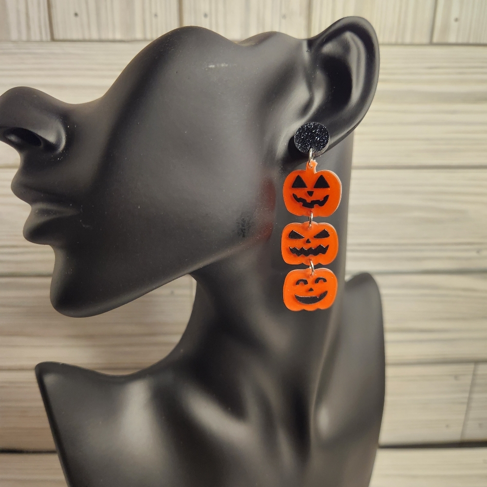 SOLD Jack-o-lantern Dangle Earrings